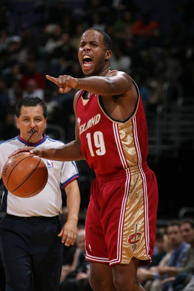 季中屡次贡 季中屡次贡